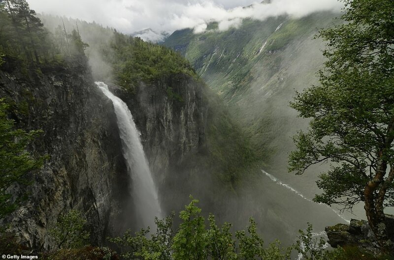 Водопад Веттисфоссен