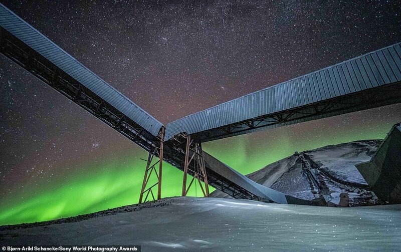 Бъорн-Арлид Сканске, Норвегия - Заброшенная шахта на острове Свальбард