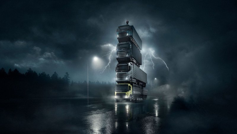 Башня из четырех грузовиков: захватывающий рекламный ролик от Volvo