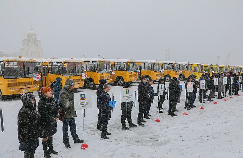Новые школьные автобусы поступили в 12 муниципалитетов Приморья