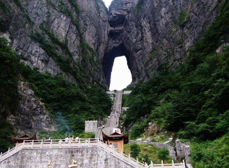 Небесные врата в Таймене, Китай