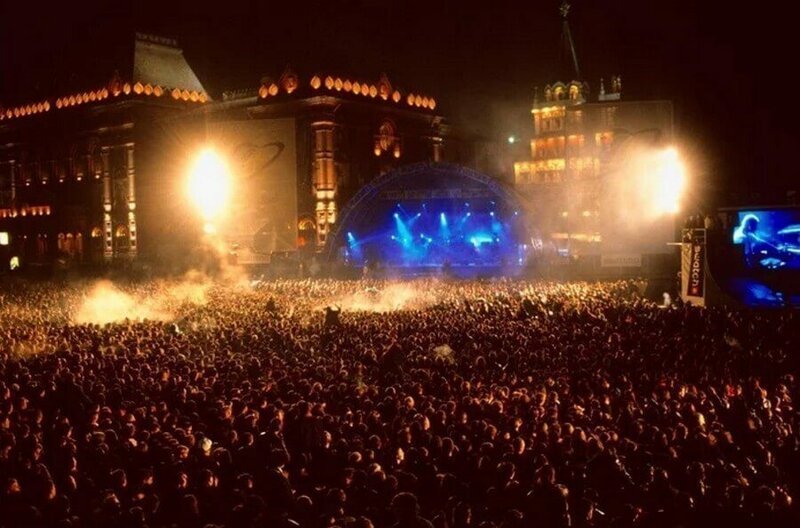 Концерт группы "PRODIGY" на Красной площади. Москва, 1997 год.