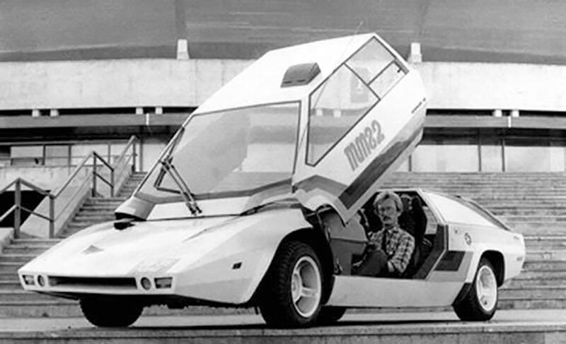 Cамодельный автомобиль "Панголина", советский ответ Lamborghini Countach и DeLorean DMC-12, собранный в Ухте электриком Александром Кулыгиным в 1980 году