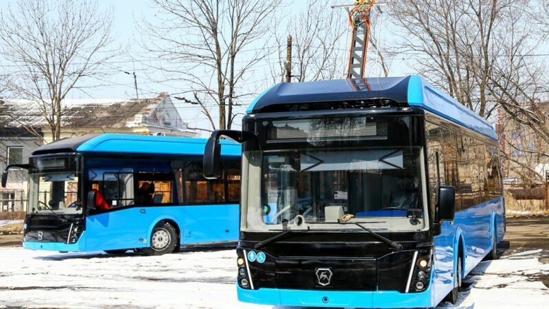 Во Владивосток поступили два современных автобуса ЛиАЗ-6274 на электрических двигателях