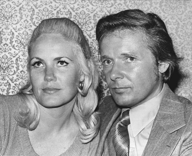 20 марта 1970 года. Американский певец Джон Гари и его жена Лоис.