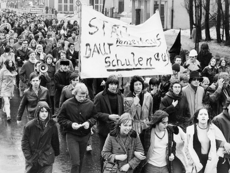 Март 1970 года. Западноберлинские студенты против политики государства в области образования.
