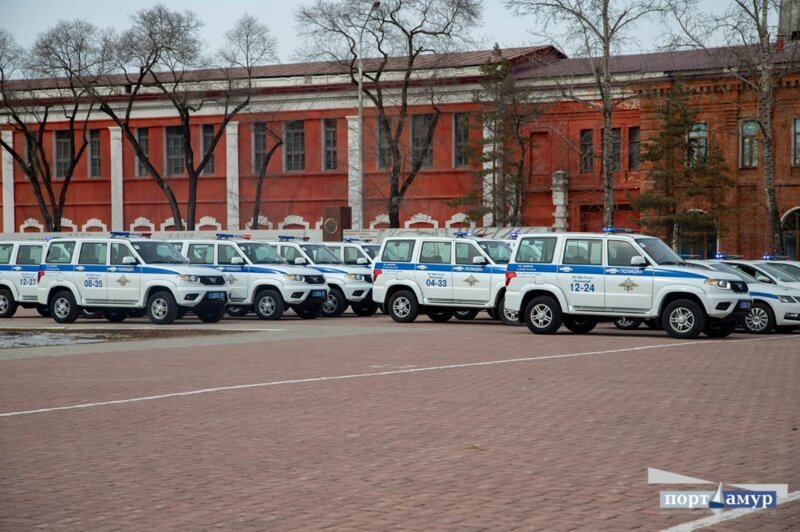 Амурские полицейские получили 77 новых патрульных автомобилей