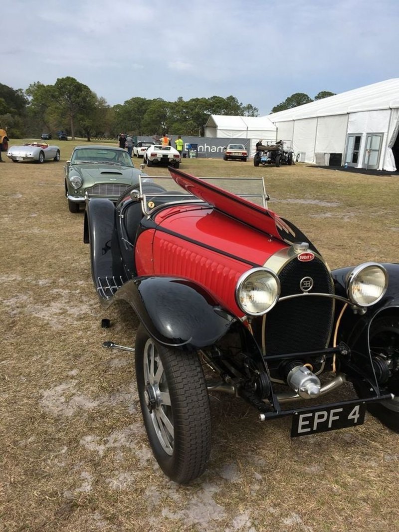 1. Bugatti Type 55 Super Sport Roadster 1932 года (№55220) продан за $7,100,000 (477 000 000 руб.).