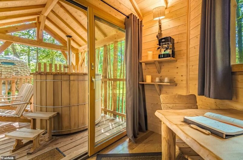 Airbnb разыгрывает 1 млн долларов на строительство 10 самых оригинальных домов