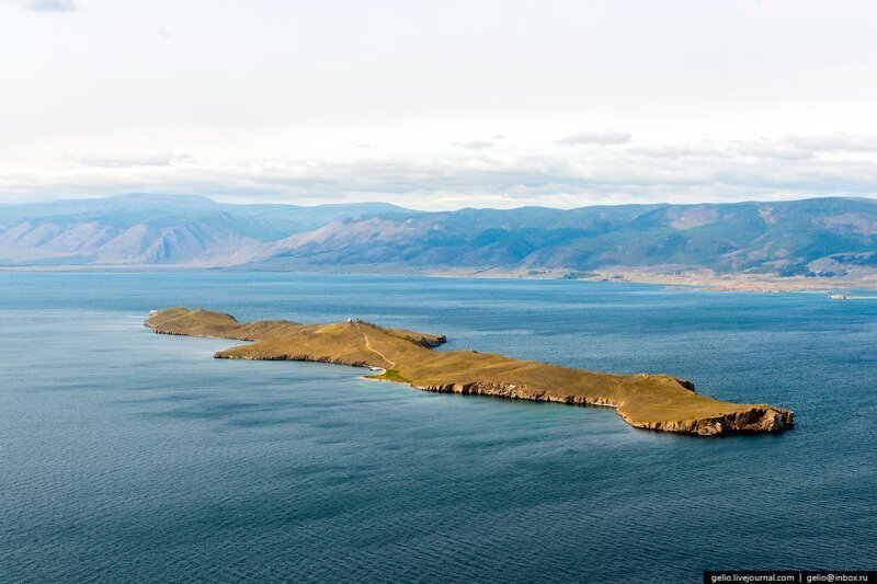 Остров Огой — это самый большой остров в Малом Море. Его длина — 3 км.