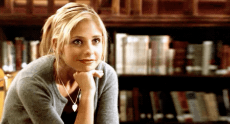 Женский образ в гифках