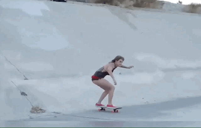 Гифки с девушками