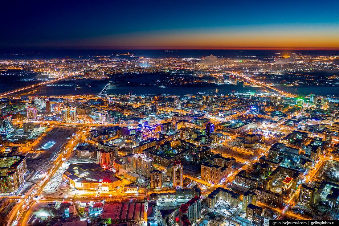 Название столицы сибири. Сибирь Новосибирск город. Gelio ночной Новосибирск. Ночной Новосибирск с высоты 2022. Ночной Новосибирск 2021.