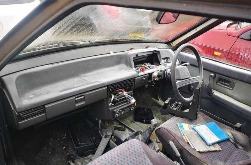 На автомобильной свалке в Шотландии обнаружили несколько старых Lada