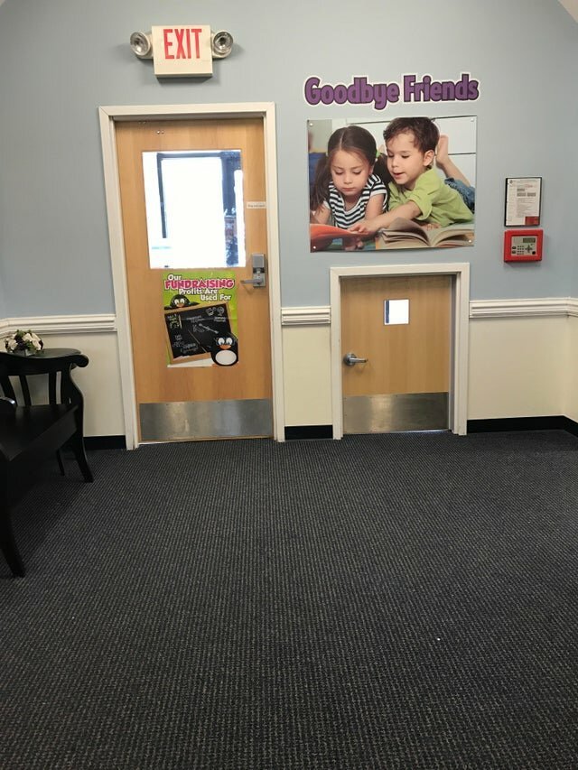 Маленькая дверь в детском саду