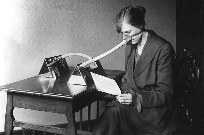 Женщина в противогриппозной маске, 27 февраля, 1919