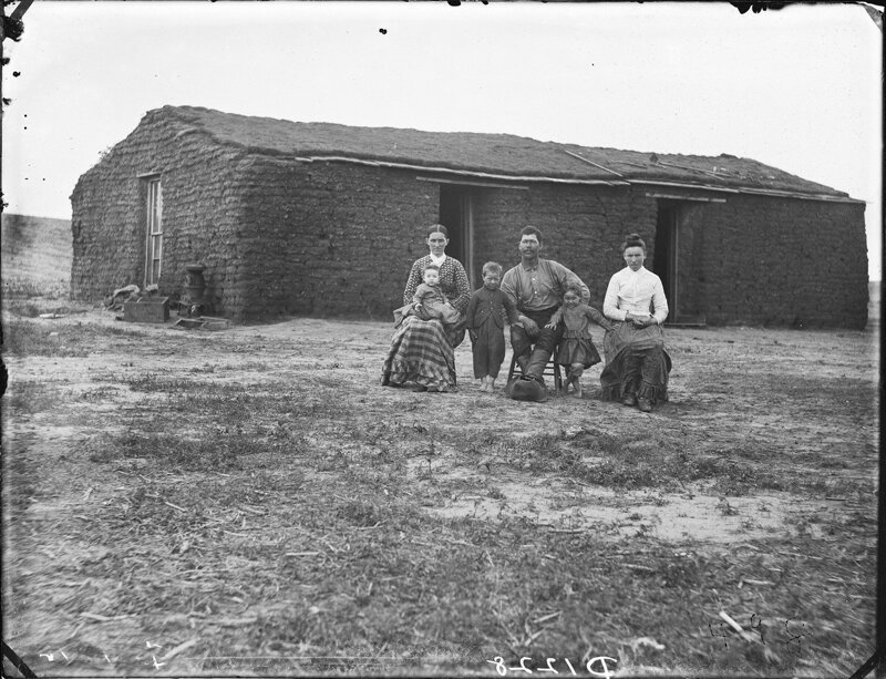 Семья Вандавандер, восточный округ Кастер, штат Небраска, 1887.