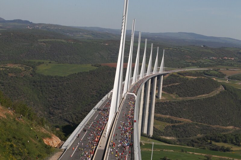 Как строили самый высокий мост в мире
