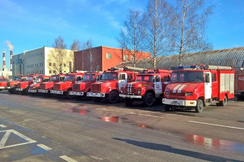 11 пожарных автомобилей поступили в Вологодскую область
