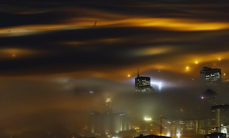 Туман над Кейптауном, ЮАР. Снимок на долгой выдержке.