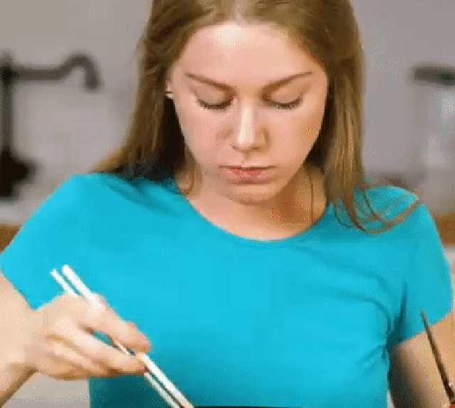 Гифки с девушками Гифки с девушками