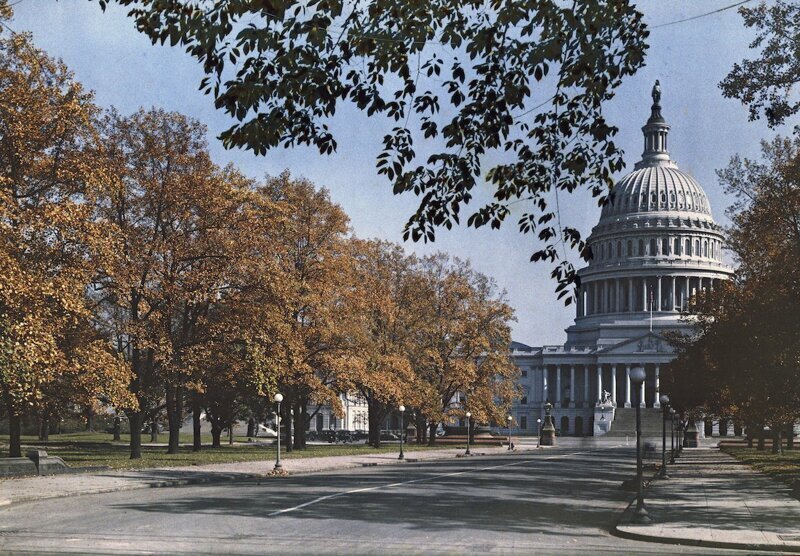 1927. Вашингтон, округ Колумбия – живописный вид на Капитолий. Автор фото: Чарльз Мартин
