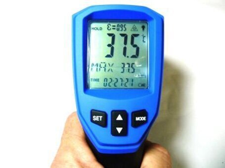 Подходит ли универсальный пирометр для измерения температуры тела ?