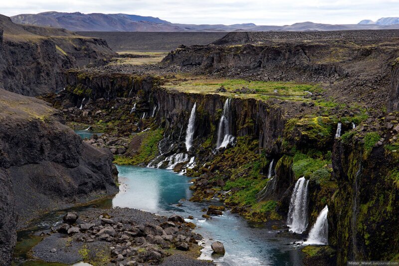 Остров Исландия: путь к долине Landmannalaugar