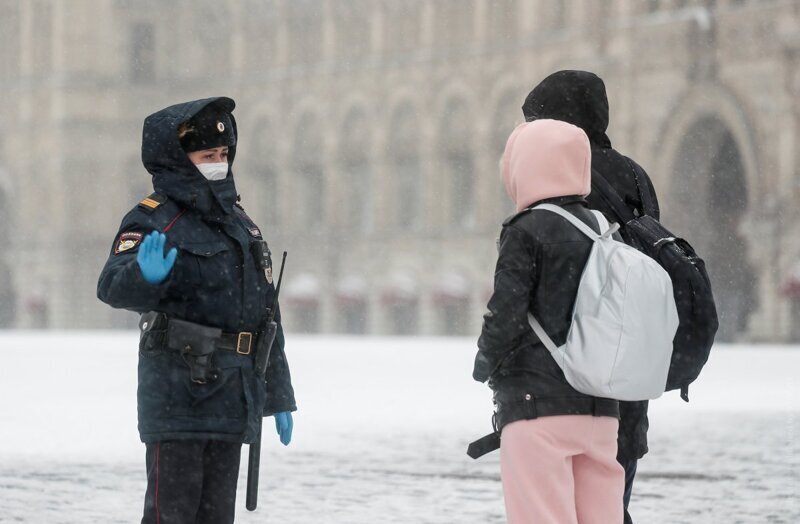 Нерабочая из-за коронавируса неделя в России. Как выглядит Москва