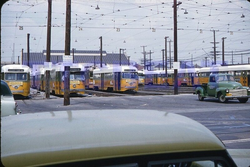 Трамвайное депо в Лос-Анджелесе, 1956 год.