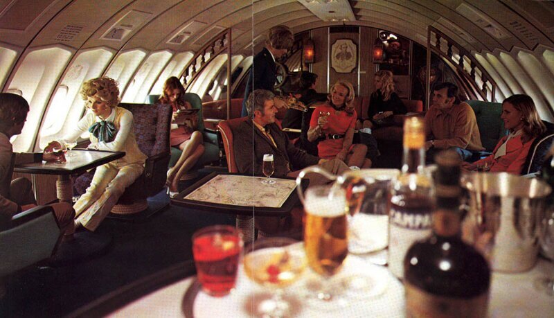 Роскошь полета с Qantas Airways, 1971 год.