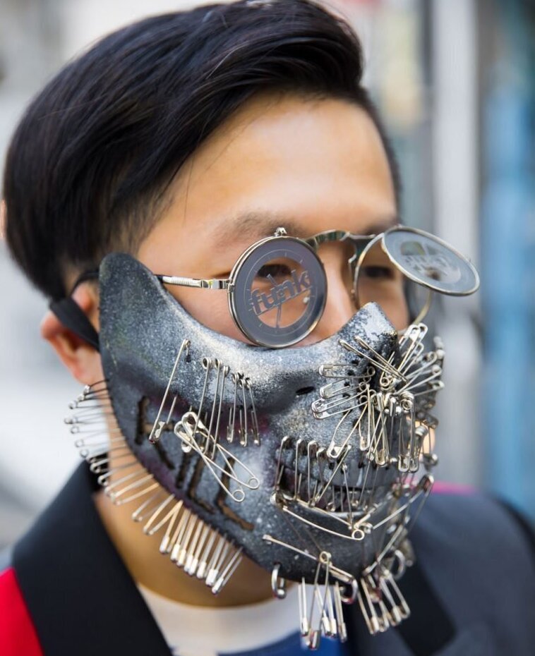 Почему азиаты постоянно носят маски