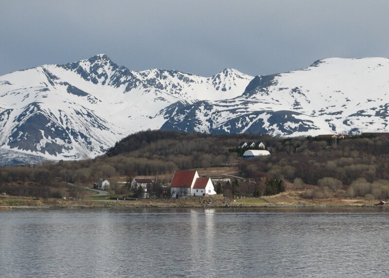 Hurtigruten. От Харстада до Финснесса