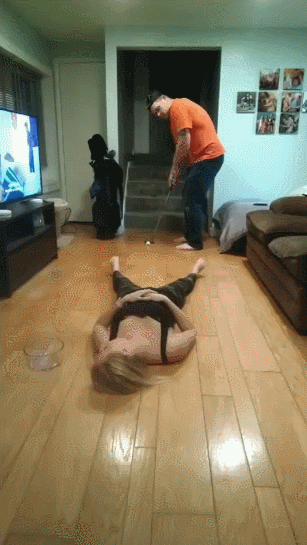 Пока все дома