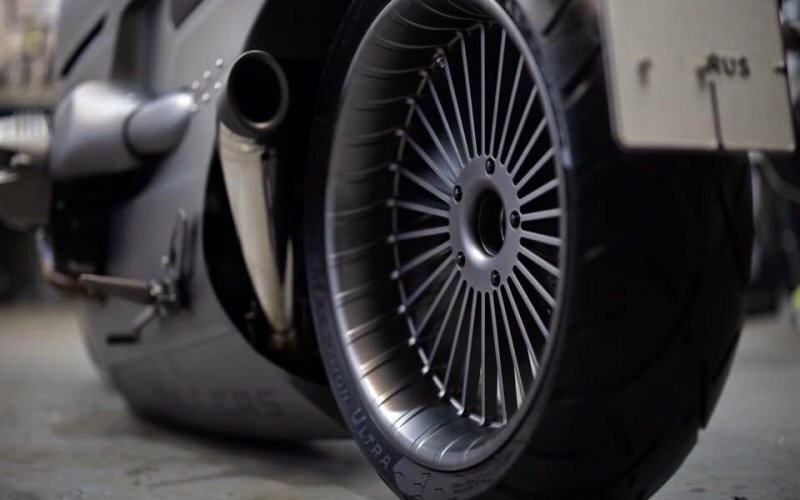 Кастом-байк Zillers Garage BMW R nineT  — сделано в России
