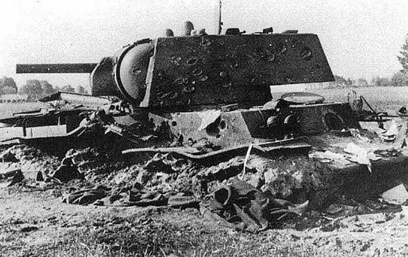 6-я танковая дивизия вермахта 48 часов воевала с одним-единственным советским танком КВ-1...
