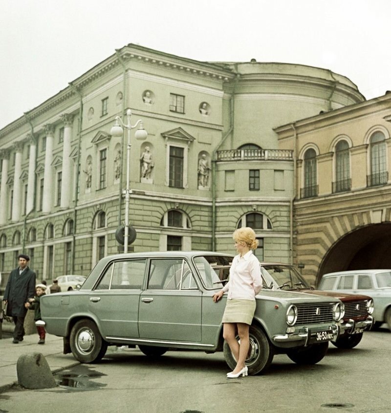АвтоВАЗ отметит 50-летие: архивные фотографии