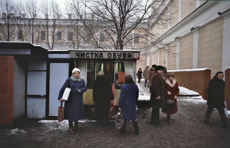 Год 1984: Атмосферные фотографии советской Москвы и москвичей
