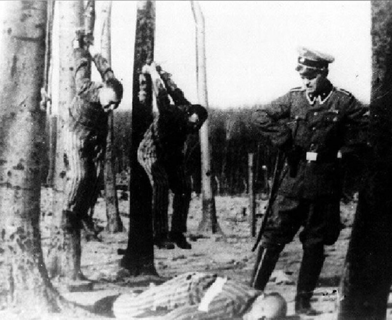 Абажуры из кожи и распятые священники. Что творили нацисты в Бухенвальде