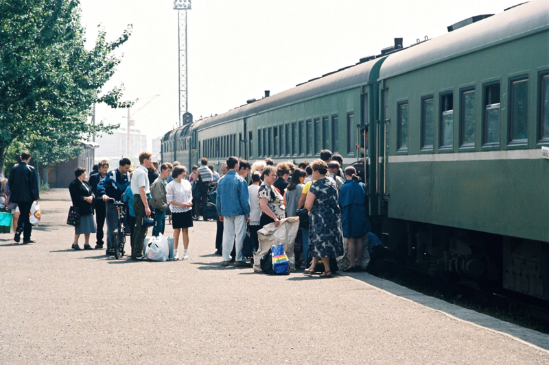 22 июля. Люди на станции Поронайск