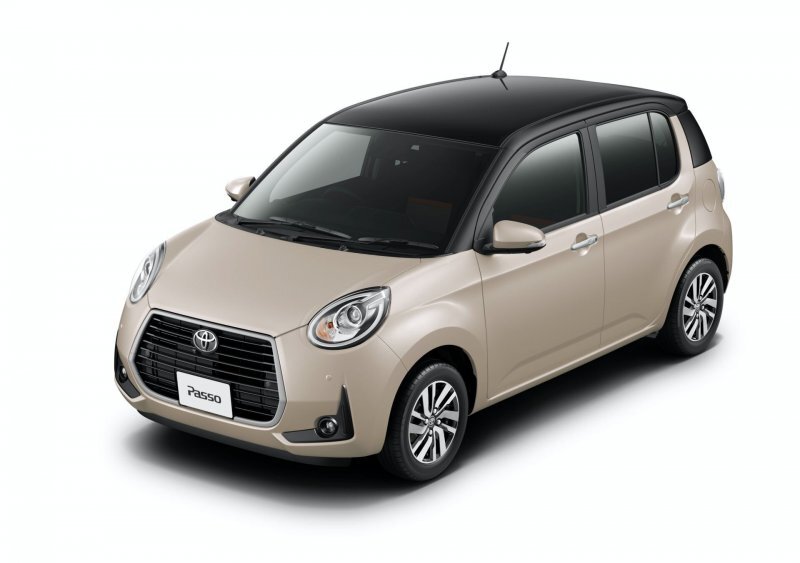 В Японии цены на Toyota Passo Moda Charm стартуют с отметки 1 617 000 иен – чуть меньше 15 тысяч долларов.