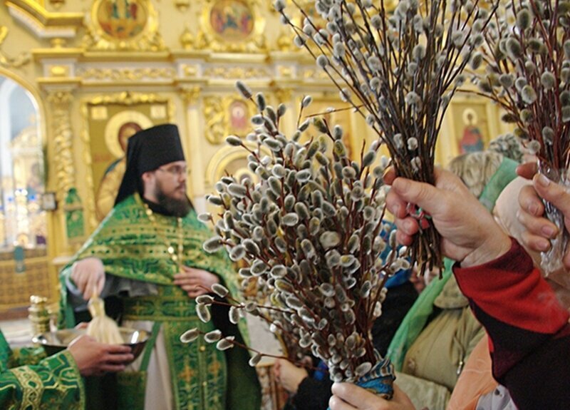 В Свердловской области священников за службу на Пасху могут привлечь к уголовной ответственности