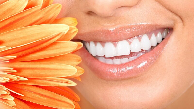 Жуй, кусай, улыбайся: почему важно сохранять здоровье зубов?