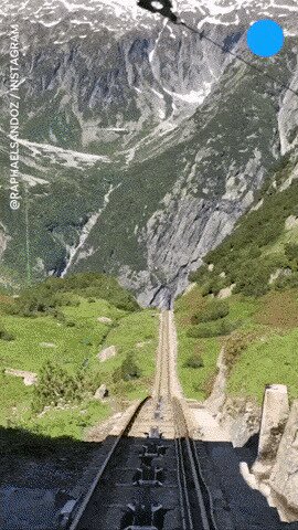 Спуск на фуникулёре Гельмербан, Швейцария