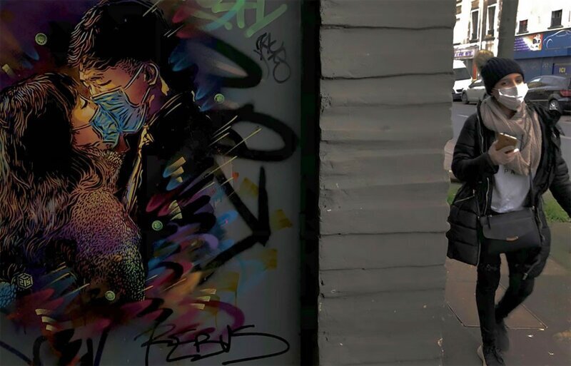 17 произведений уличного искусства со всего мира, посвященных теме коронавируса