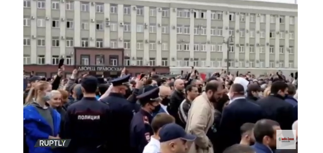 Первый в РФ митинг против самоизоляции прошёл во Владикавказе  