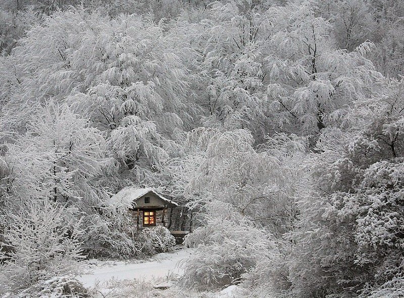 Маленькие одинокие дома одиноких людей. ФОТО