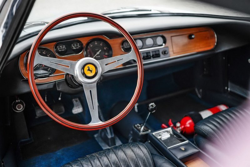 Только для лучших клиентов! Уникальный Ferrari 275 GTB с шестью карбюраторами