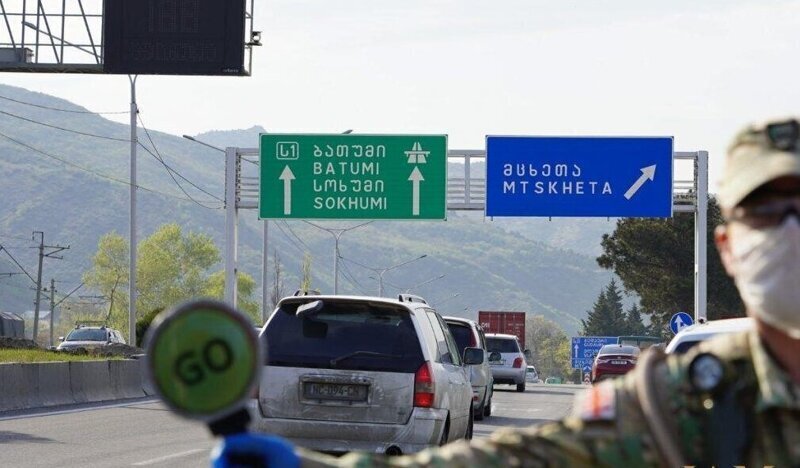 "Паники нет, но ожидаем большой кризис": жительница Тбилиси рассказала о режиме ЧС