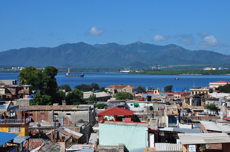 Сантьяго-де-Куба. Второй город Кубы по стрелкам путеводителя